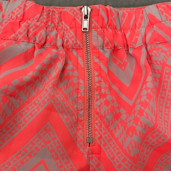 Fun Neon and White Pattern Shorts Size S - Picture 3 of 4